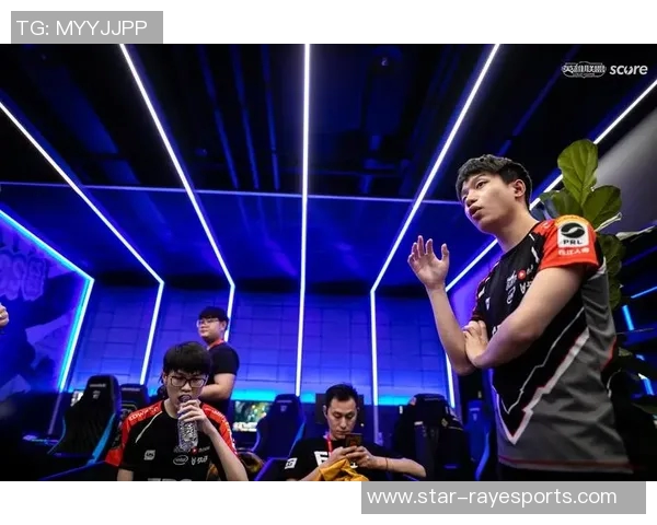 电竞新闻赛后复盘EDG与TES比赛中的战术意识与团队配合分析